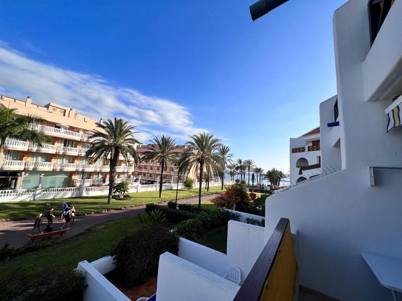 Апартаменты Seafront New Modern Плая-де-лас-Америкас Экстерьер фото